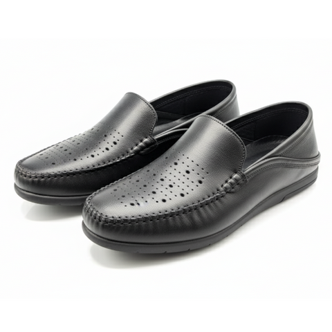 Mocassins Stellar en Cuir Noir – Perforés, Légers et Élégants